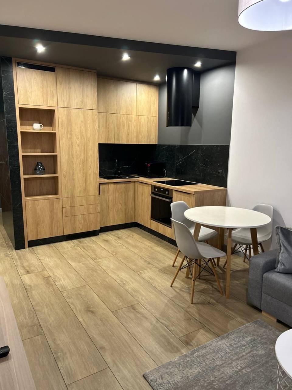 Resinest Apartamenty Butikowa Kamienica M40 เบียวิสตอก ภายนอก รูปภาพ